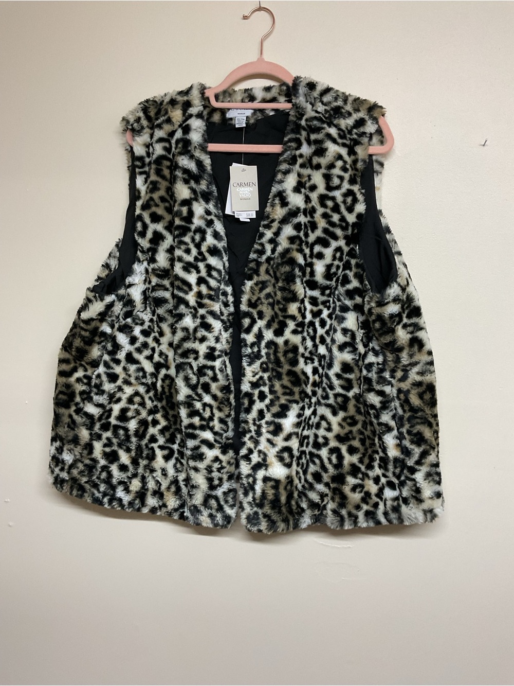 Carmen Marc Valvo Women’s Leopard Faux Fur Vest - Black/Beige